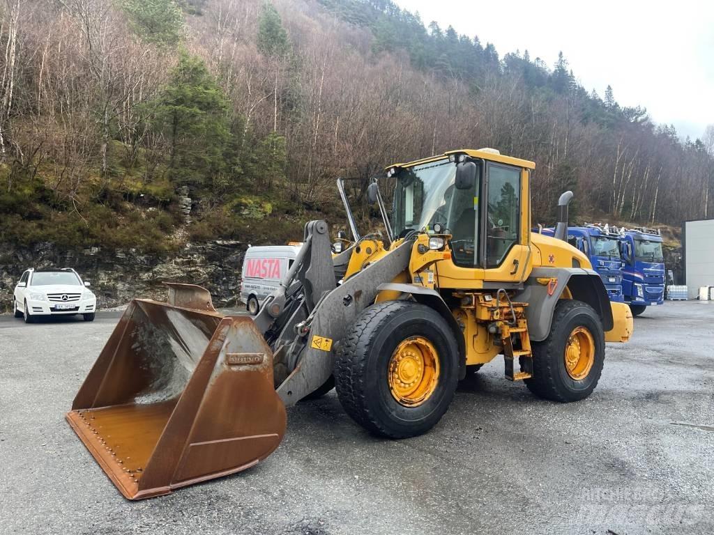 Volvo L 90 G Колесни товарачи