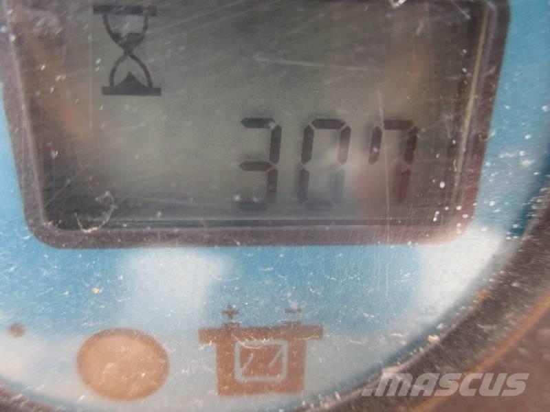 Haulotte Compact 14 Ножични работни платформи