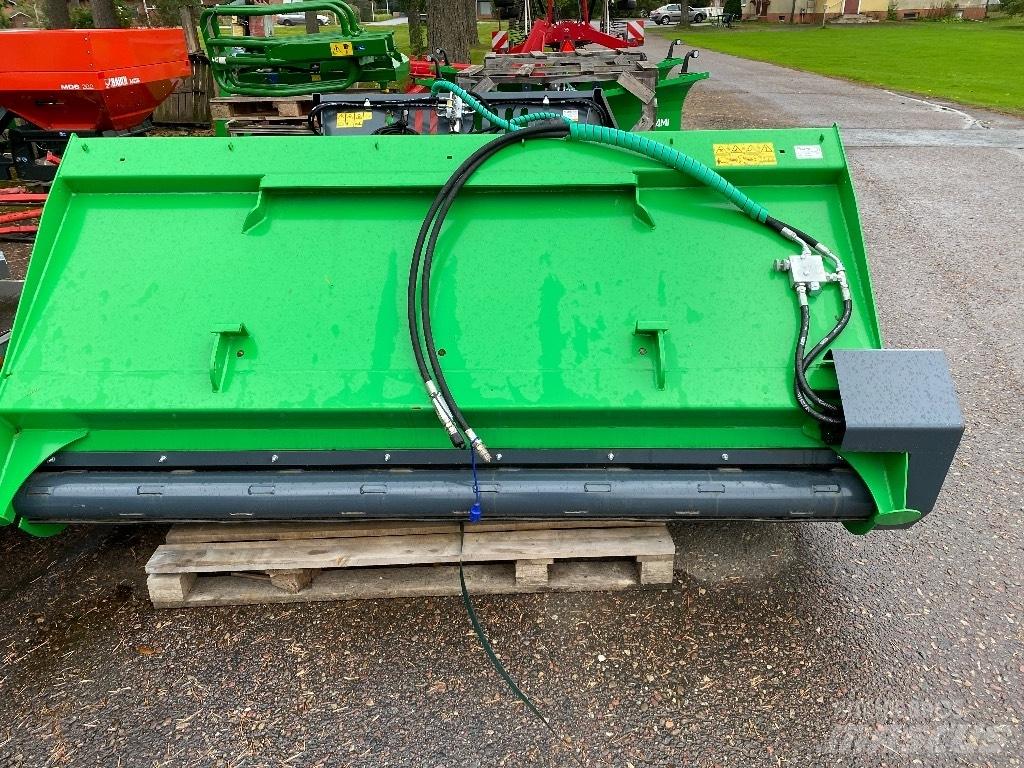 Sami SLH 2300 Разстилачки на пясък и сол