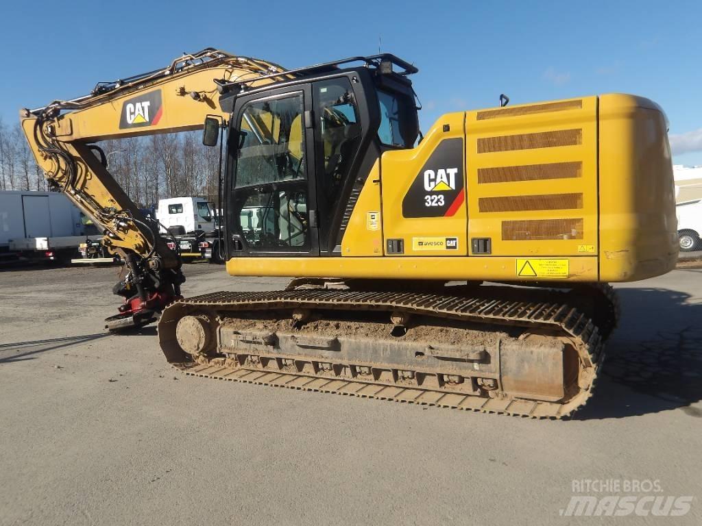 CAT 323 Верижен екскаватор