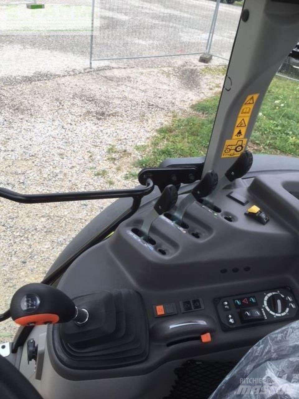 CLAAS axos 240 Трактори