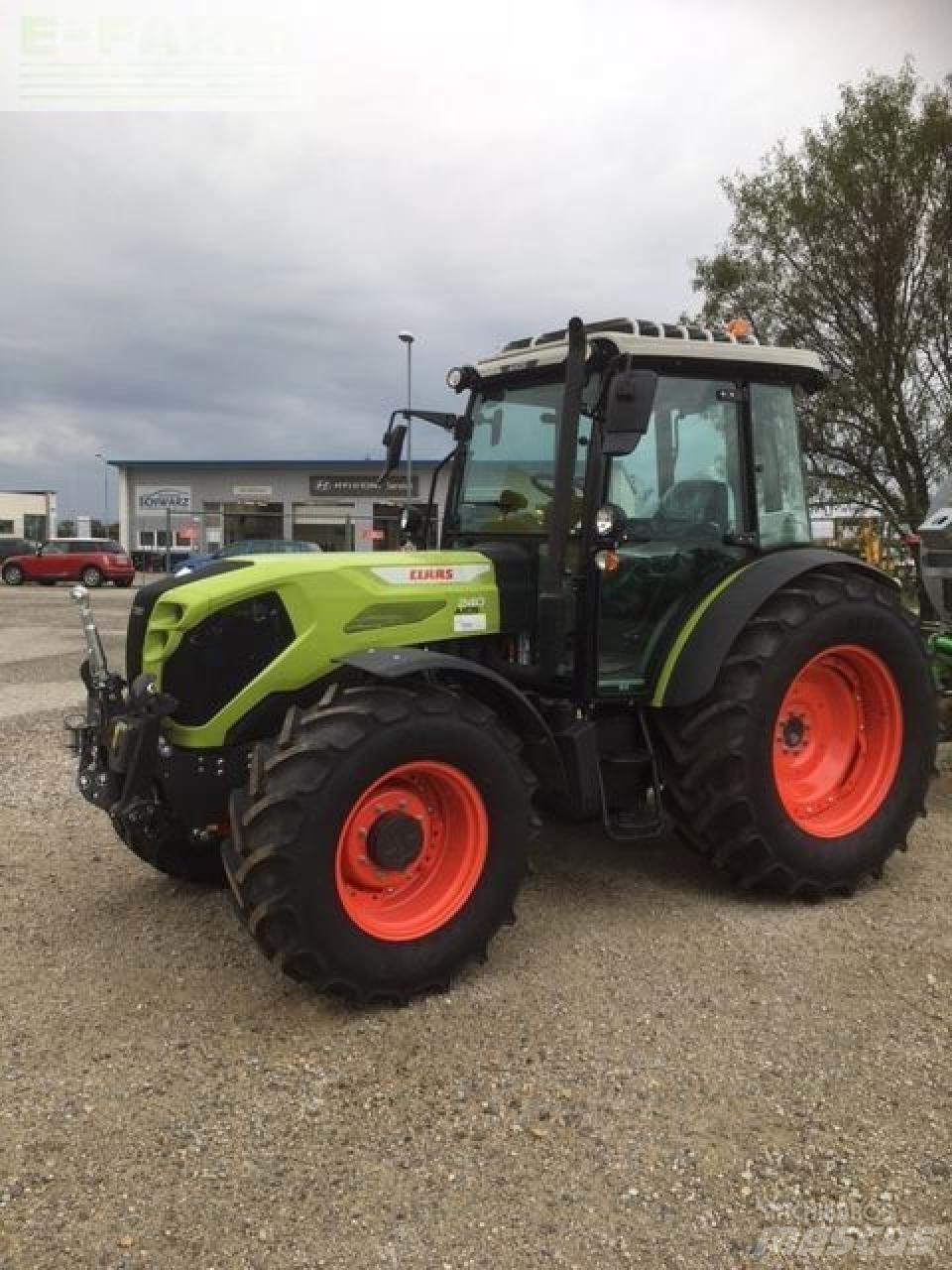 CLAAS axos 240 Трактори