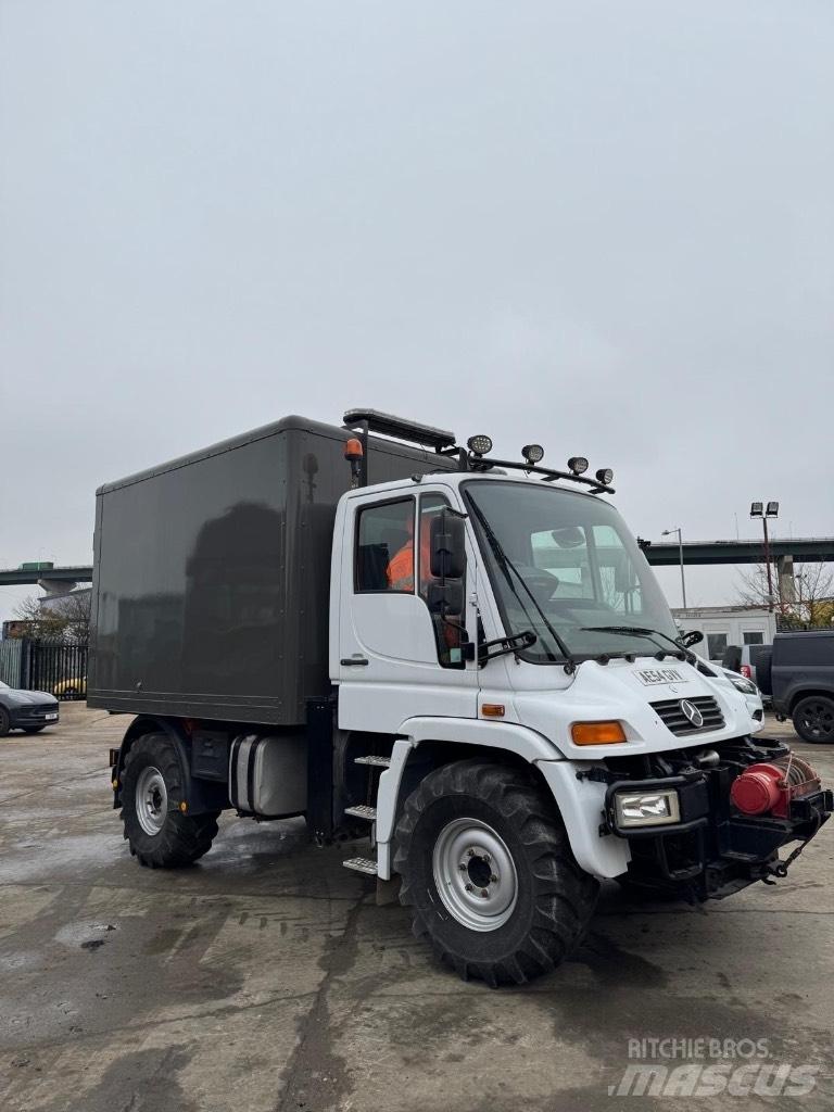Unimog U300 Комунални съоражения