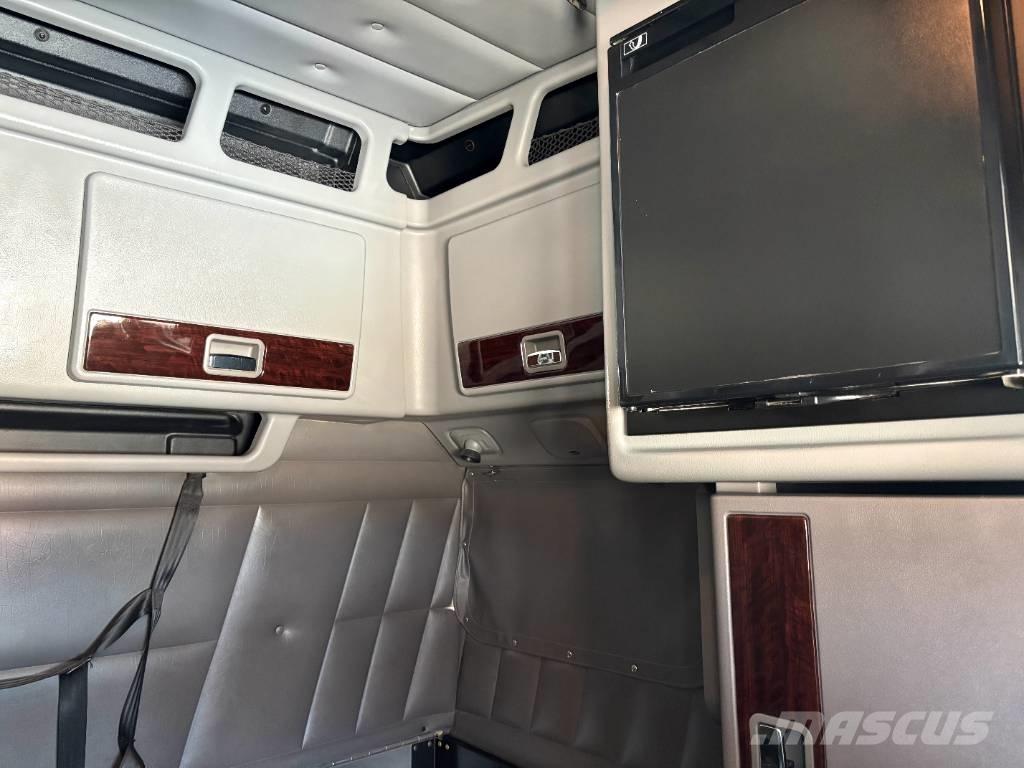 Peterbilt 389 Влекачи