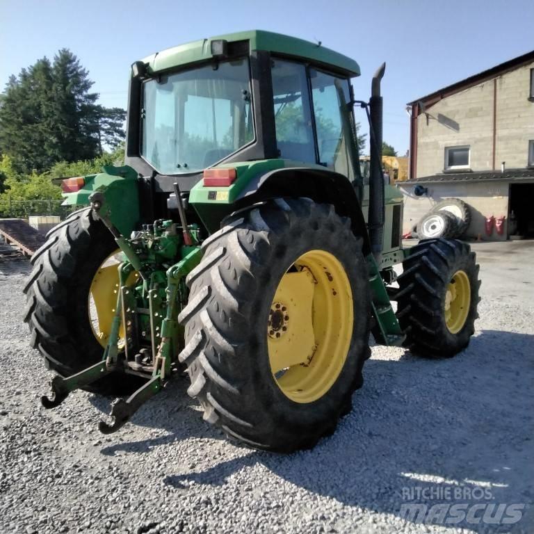 John Deere 6510 Трактори