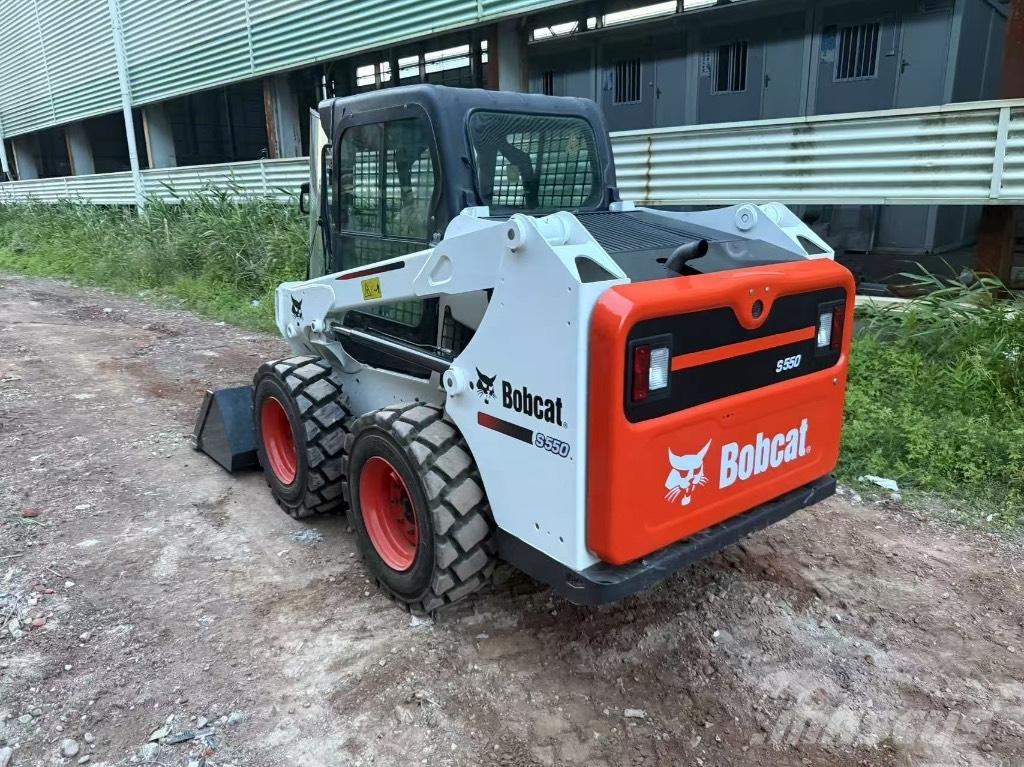 Bobcat S 550 Мини товарачи
