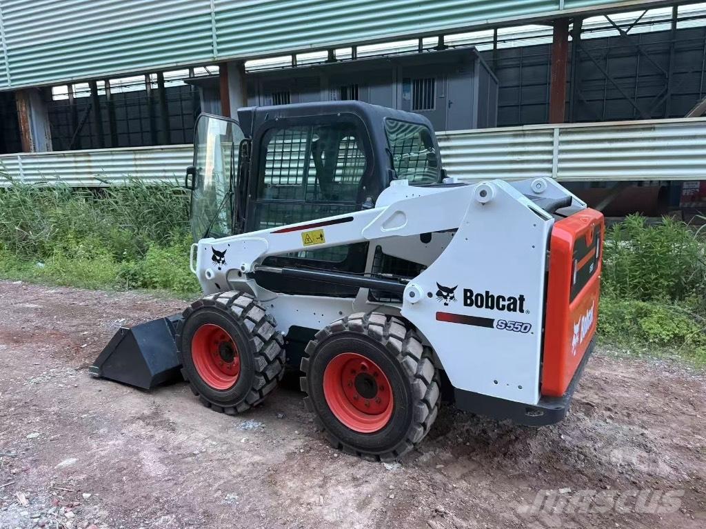 Bobcat S 550 Мини товарачи
