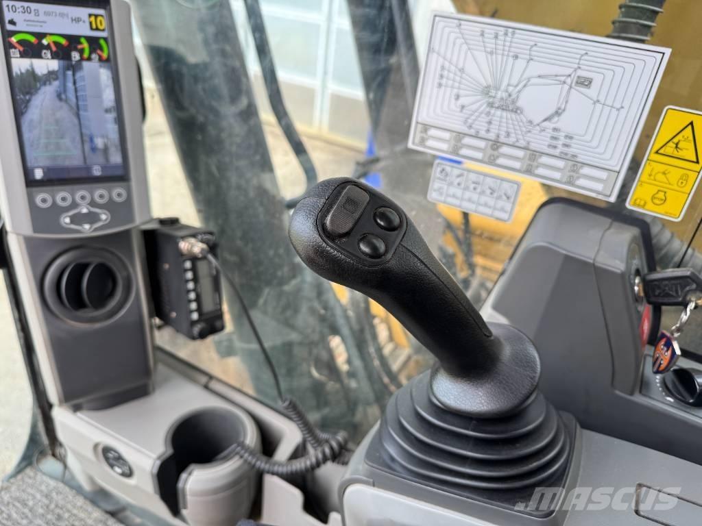 CAT 318 Верижен екскаватор