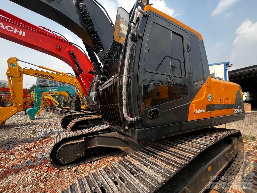 Hyundai HX 220 Верижен екскаватор