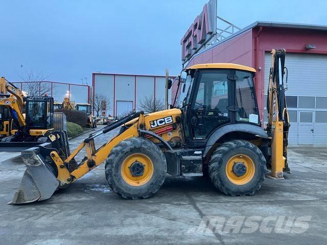 JCB 3 CX Super Товарач със заден ексватор