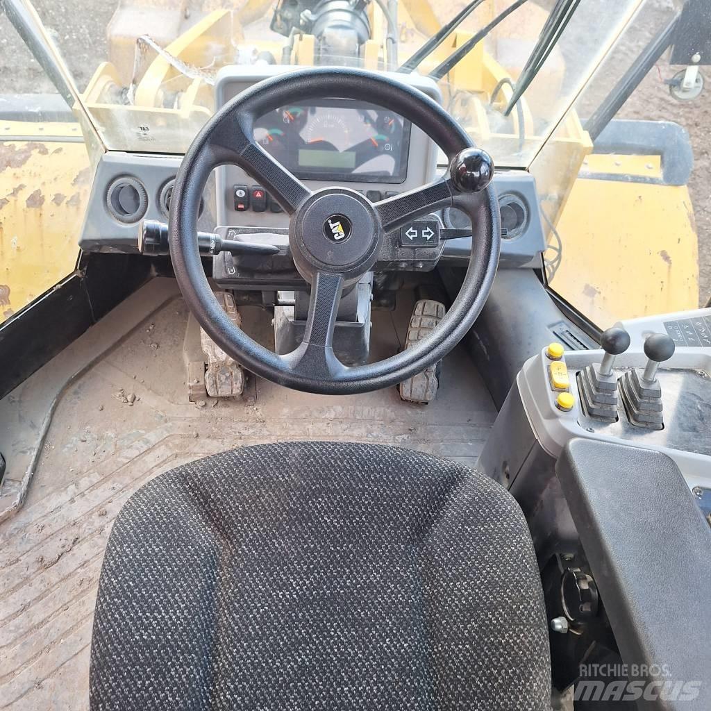 CAT 950 GC Колесни товарачи