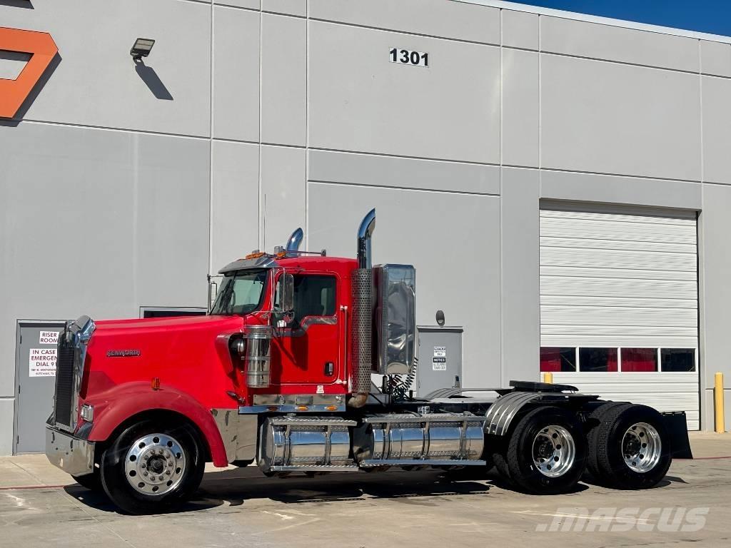 Kenworth W 900 Влекачи