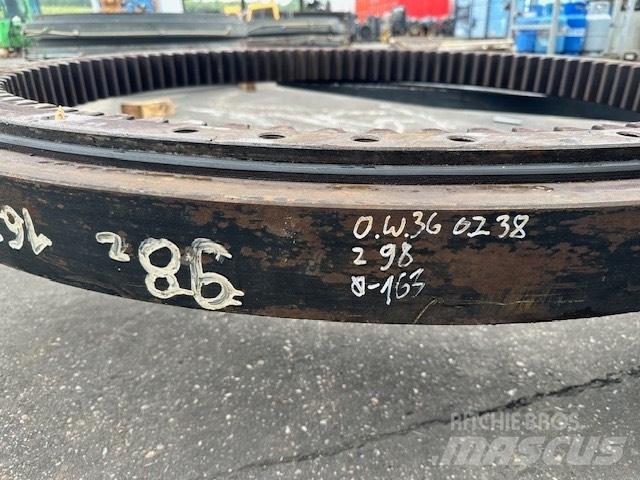 O&K RH 16 Предаване
