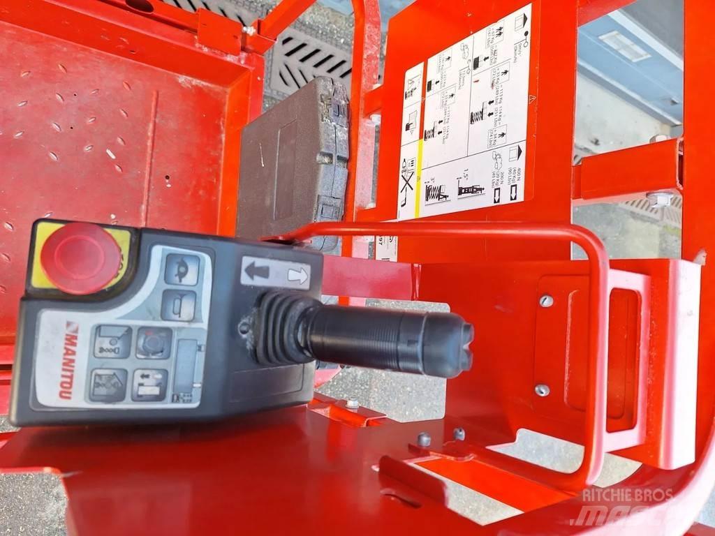 Manitou 100SEC Ножични работни платформи