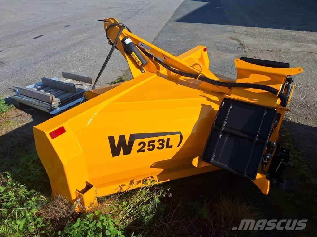 Wieska W 253L Снегохвъргачки
