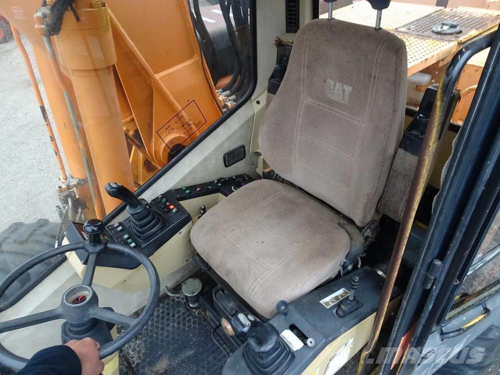 CAT M315 Колесни екскаватори