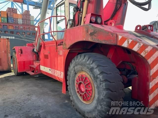 CVS Ferrari F365.5 Кари повдигачи на контейнери