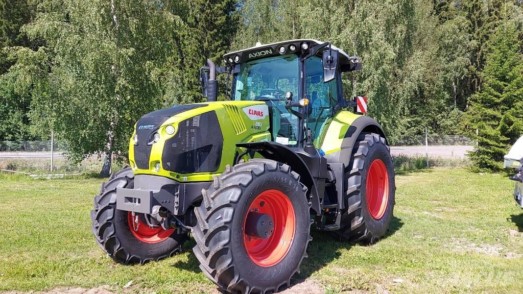 CLAAS Axion 810 Трактори