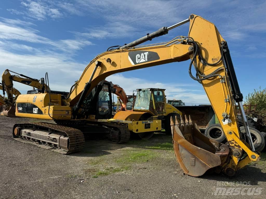 CAT 324 D L Верижен екскаватор