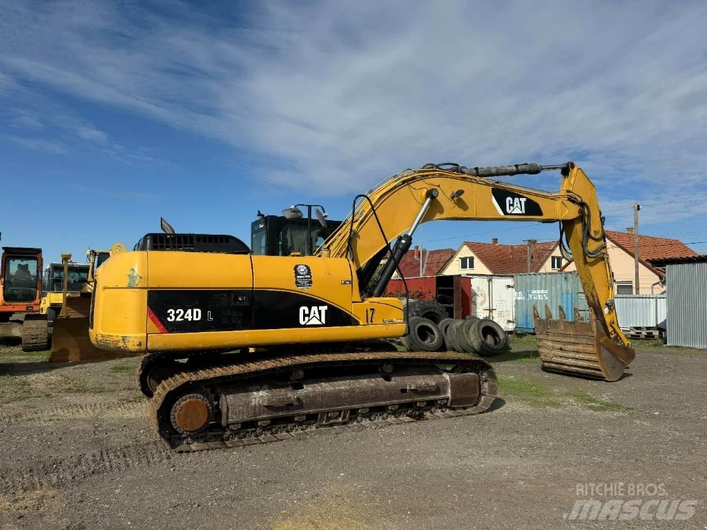 CAT 324 D L Верижен екскаватор