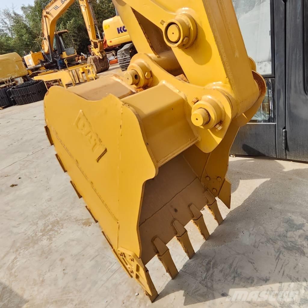 CAT 308 D Средни екскаватори 7т - 12т