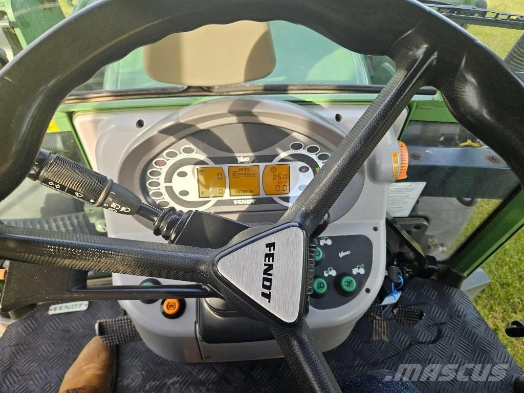 Fendt 211 Vario Трактори
