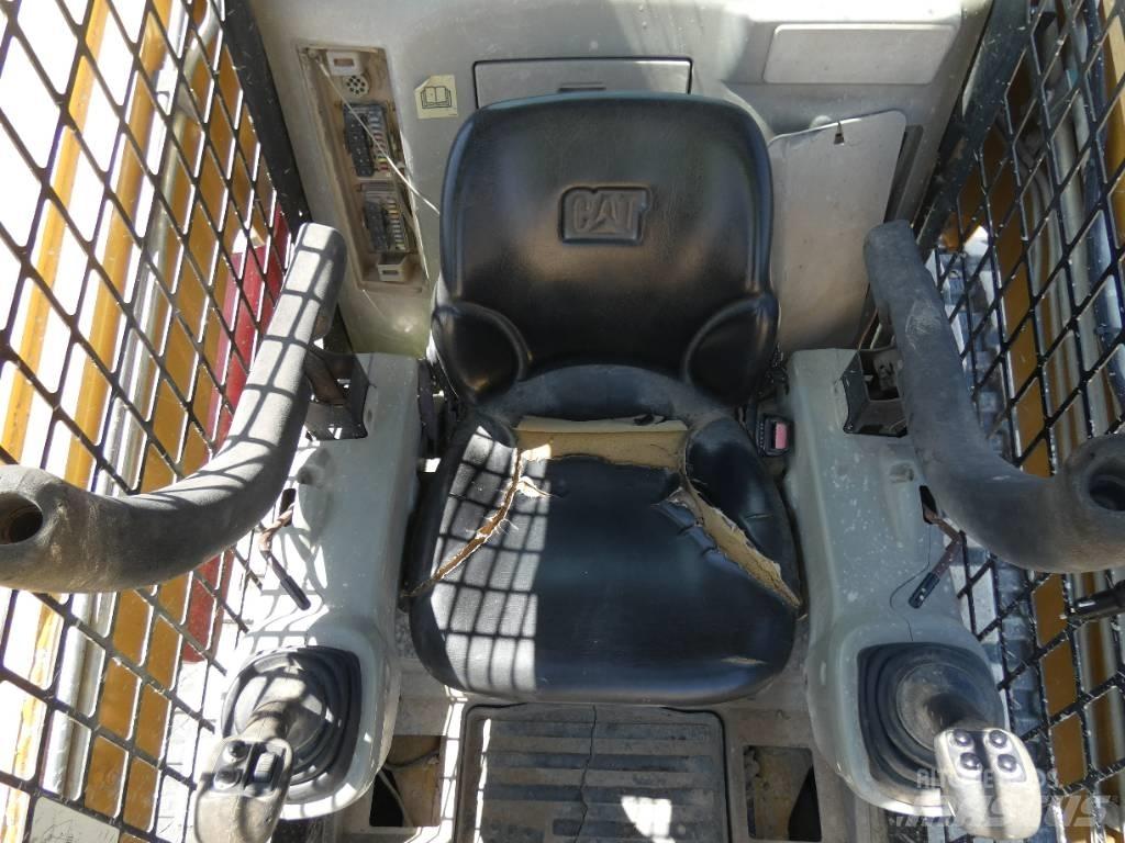 CAT 279 C Мини товарачи
