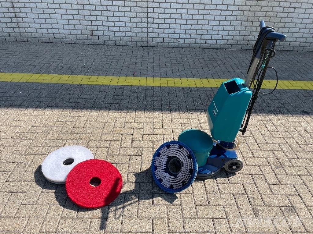 Wetrok Monodisc LS Автоматични метачки с четки