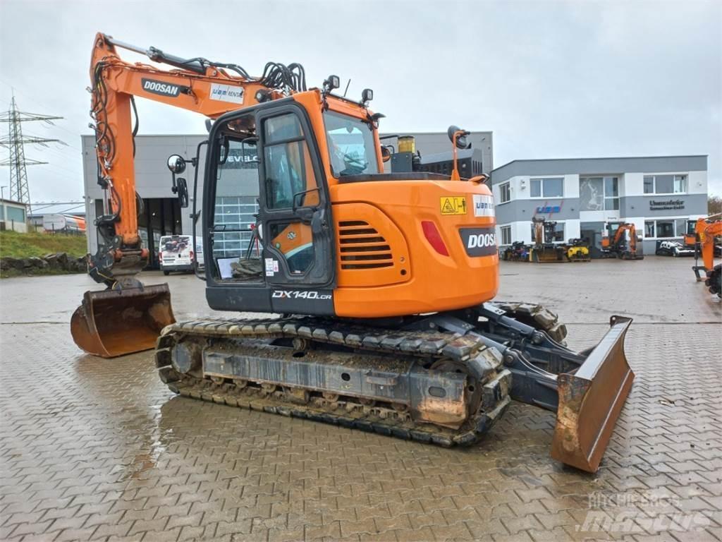 Develon DX140LCR-5 Верижен екскаватор