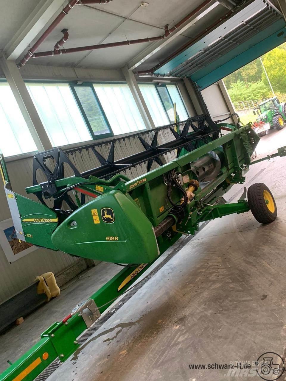 John Deere W540 Комбайни