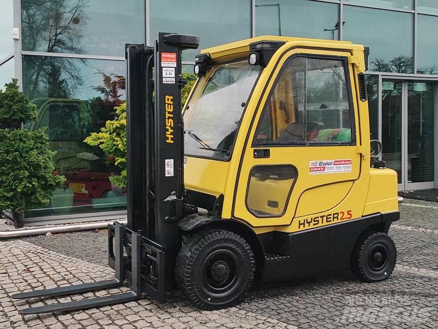 Hyster H2.5FT Камиони с АГУ