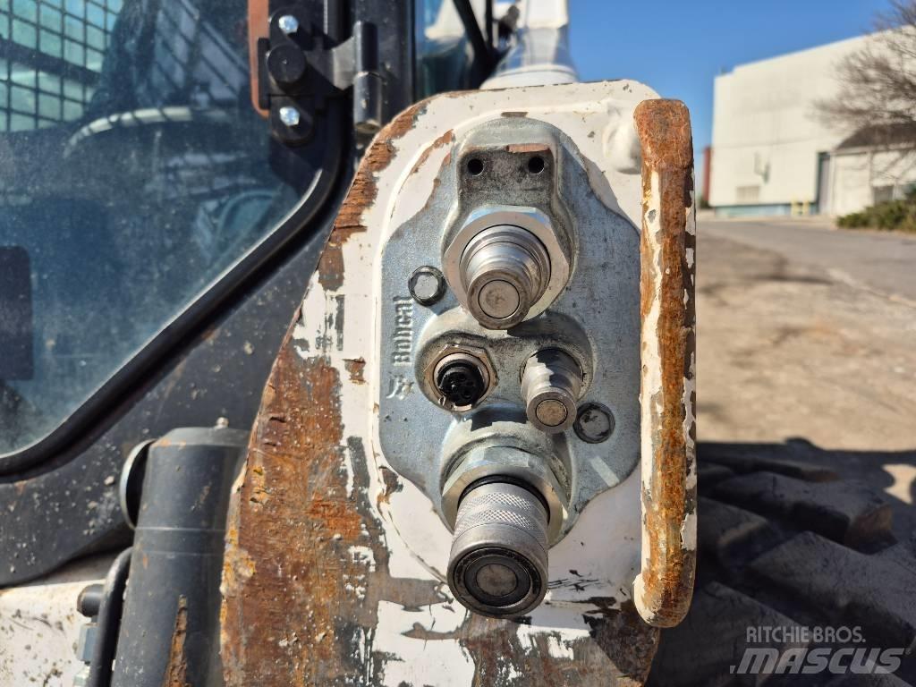 Bobcat S 770 Мини товарачи
