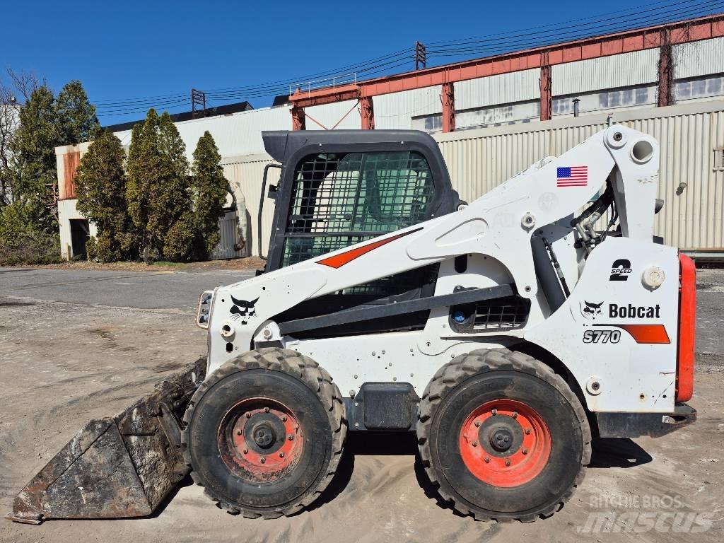 Bobcat S 770 Мини товарачи

