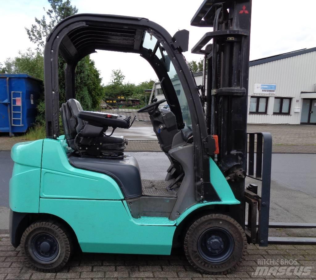 Mitsubishi FD 18 N Дизелови камиони