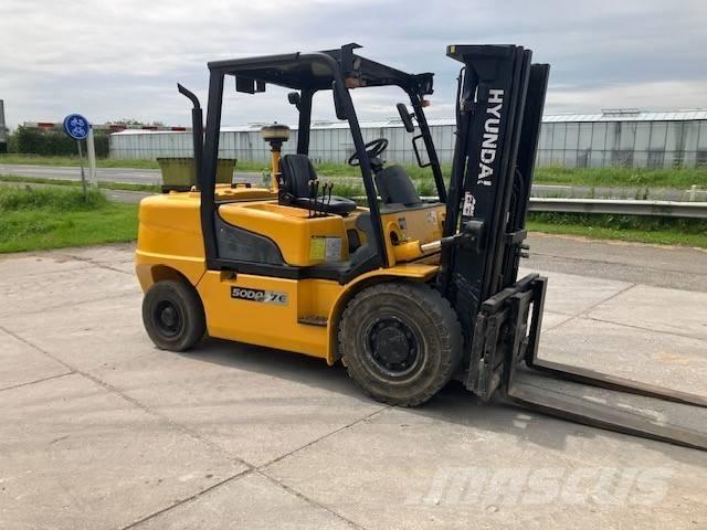 Hyundai 50 DA-7 E Дизелови камиони