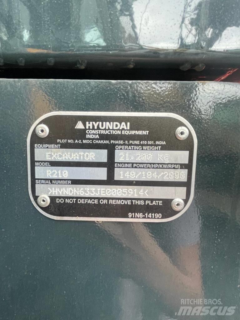 Hyundai R210 Верижен екскаватор