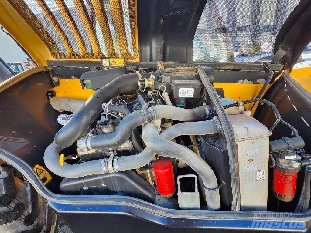 JCB 507-42 Телескопични товарачи