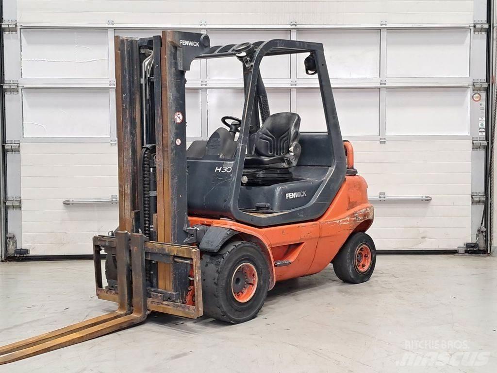 Linde H30D-03 Дизелови камиони