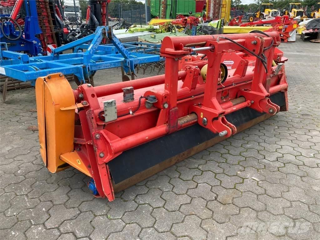 Dücker UM 30 FV Друга техника за жънене на фураж