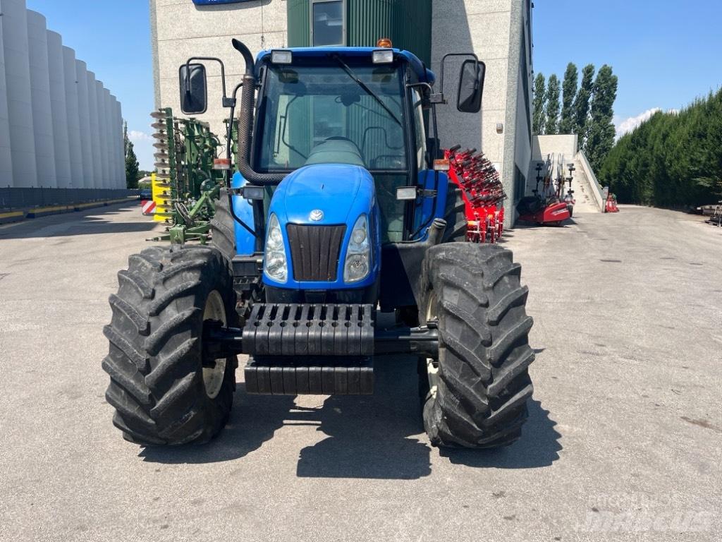 New Holland TL 100 A Трактори