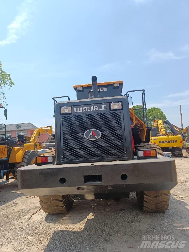 SDLG LG956L Колесни товарачи