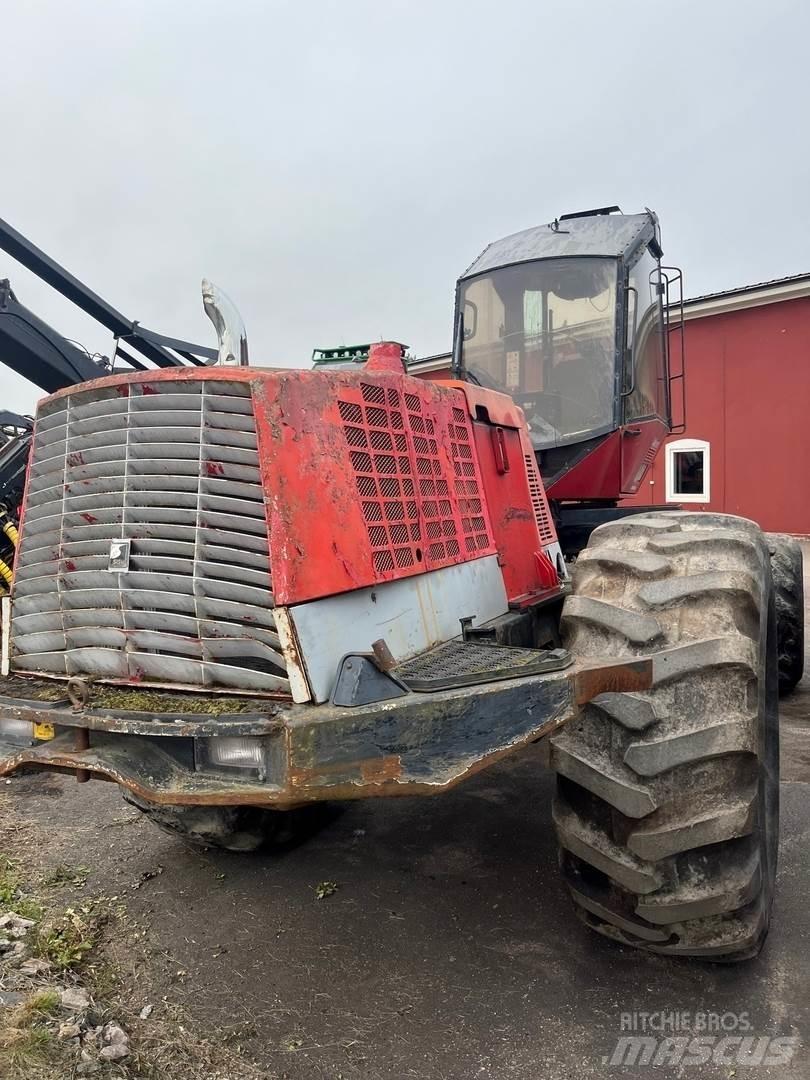 Valmet 921 Харвестери