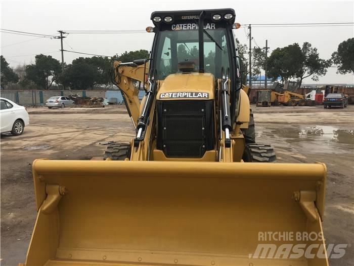 CAT 420 F Товарач със заден ексватор