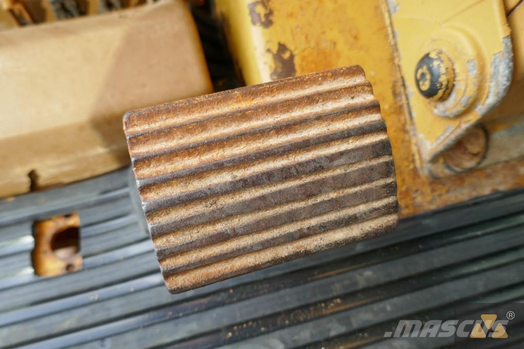 CAT 12G Грейдери