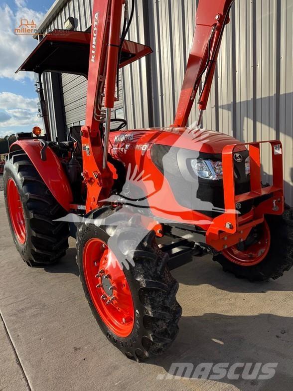 Kubota M7060 Трактори