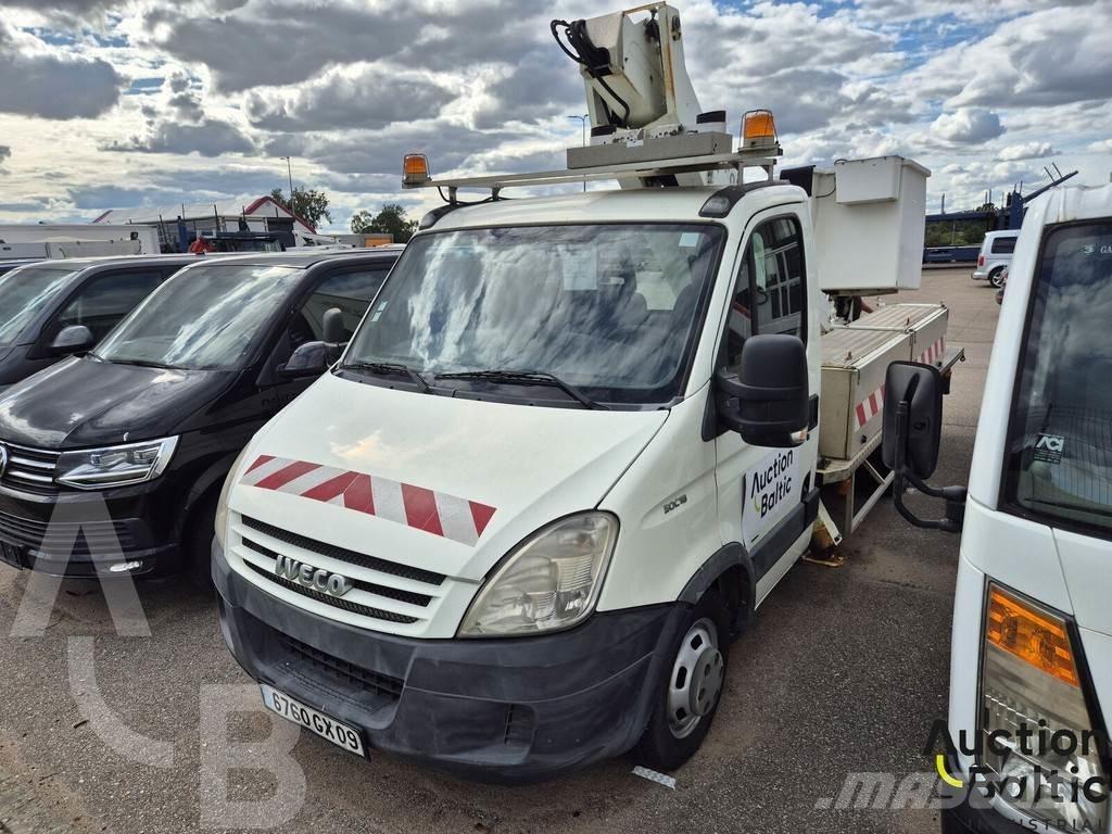 Iveco 50C18 Моторизирани платформи с талига