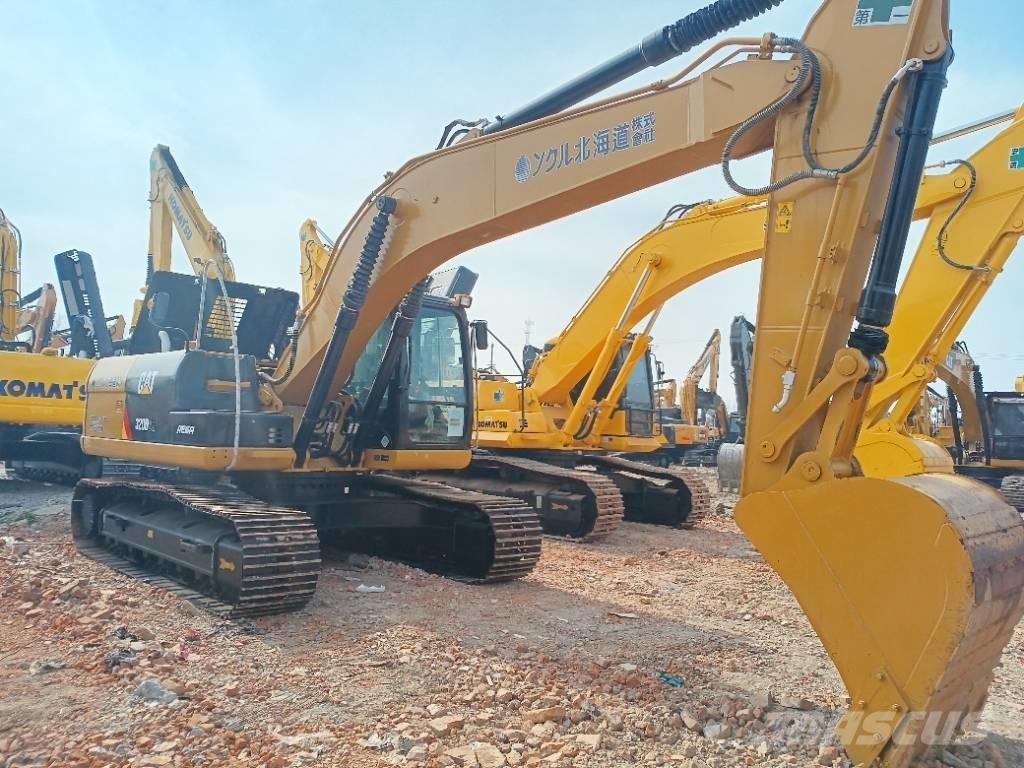 CAT 320 D2L Средни екскаватори 7т - 12т