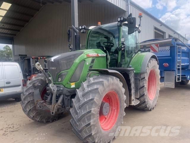 Fendt 720 Vario Трактори