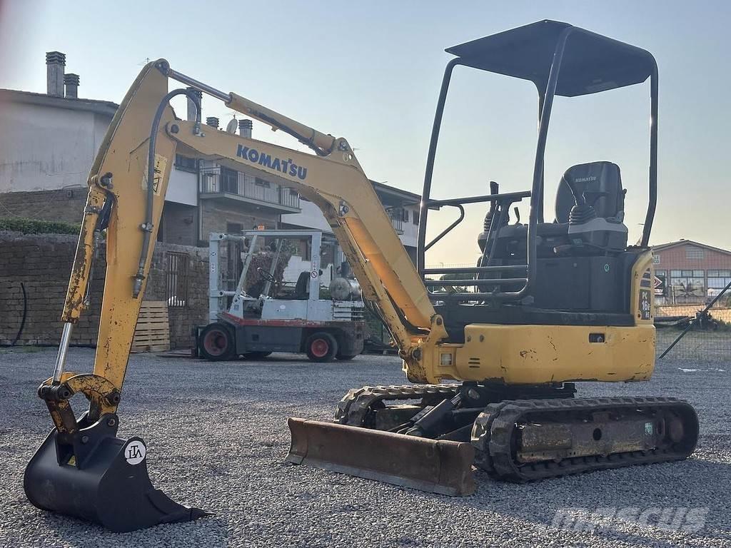 Komatsu PC16R-3HS Мини екскаватори < 7 т