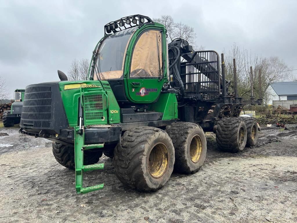 John Deere 1010 E Форуардери